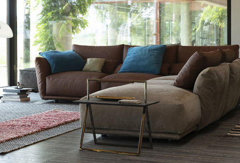 The sofa "CLIFT"